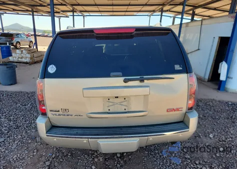 2011 GMC Yukon Xl Denali из США, поврежденный, VIN 1GKS2MEF7BR104267